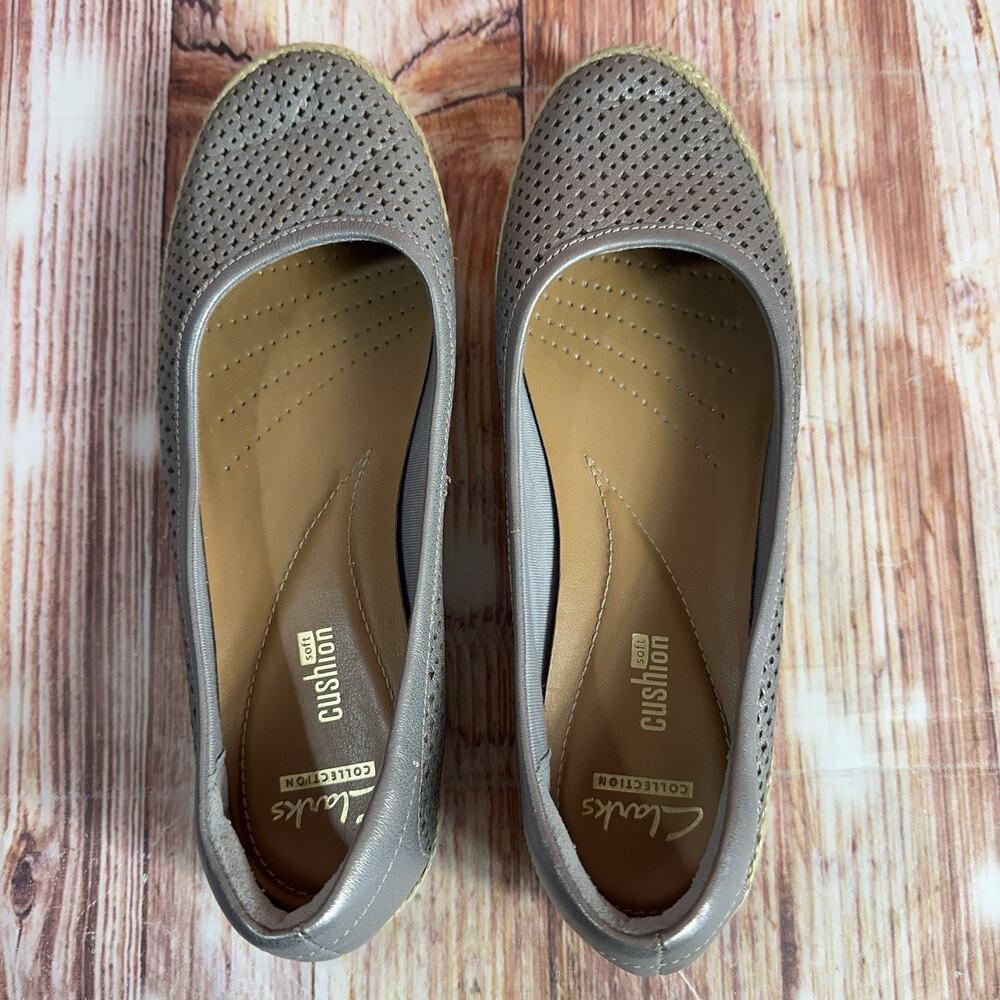 Clarks DANELLY ADIRA Size 7 Gray Leather Espadrille Loafers Ballet Flats Shoes - Picture 5 of 10